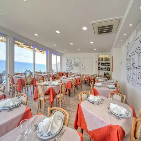 Guest house In Bb - Forio With A Breathtaking View, For 2people *