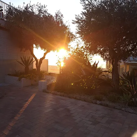 Guest house In Bb - Forio With A Breathtaking View, For 2people *